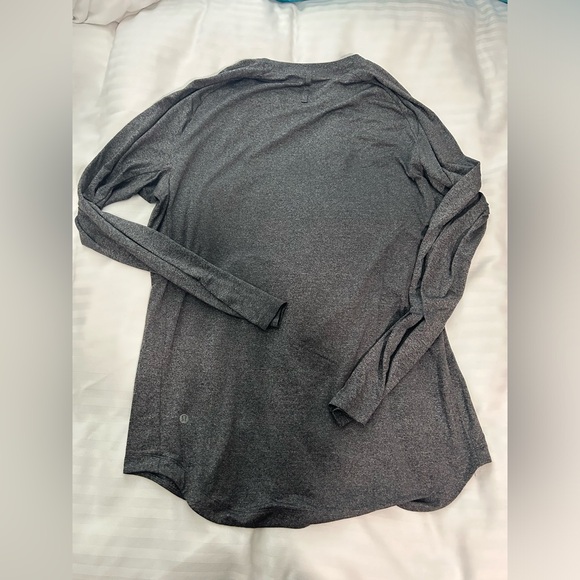 Lululemon Better Everyday Long Sleeve - L - Picture 4 of 6